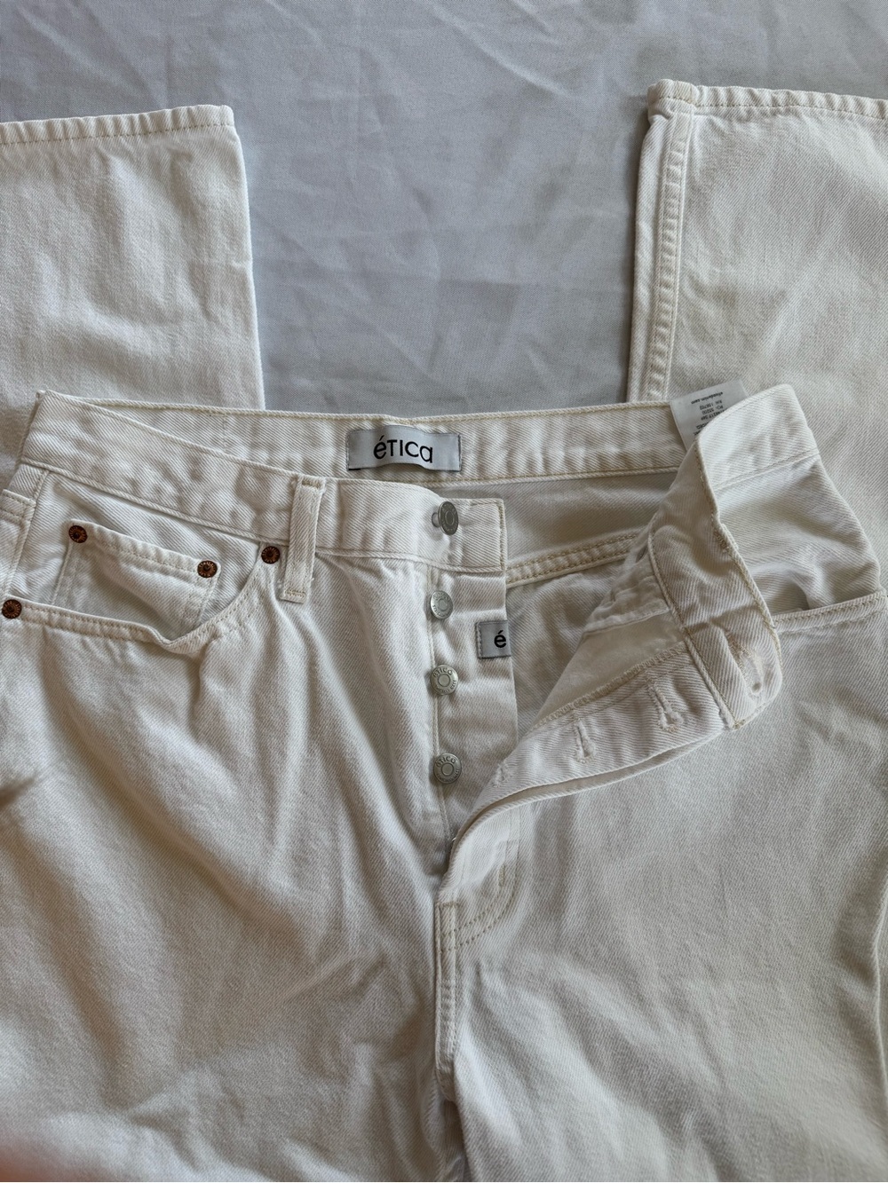 Etica Josie Pop Crop High Rise
Jeans (Vintage White)